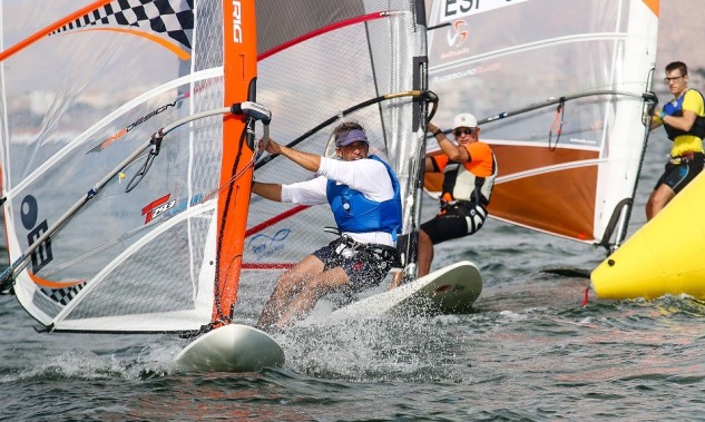 Alex Buchau en Division II, Lea Sitja en Raceboard, Fernando Lamadrid en Formula Windsurf, Vicente Jorge Aliaga en Open, Ricardo Arce en Open Slalom y Azul Sánchez en Open SUB14, vencedores absolutos en el XX Surfari Mar Menor en Los Alcázares (Foto Pep Portas)